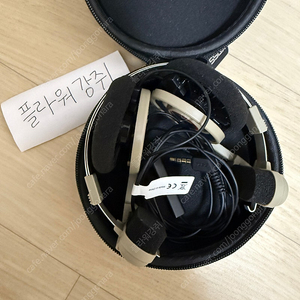 KOSS 코스 포르타 프로 헤드셋 한정판 베이지
