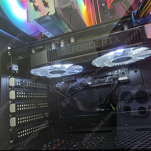 갤럭시 RTX2060 12G 그래픽카드 팝니다. 풀박스