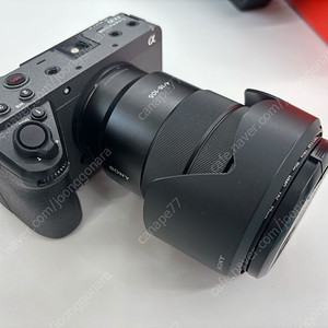 Sony 18-105mm OSS 렌즈 / 박스 포함