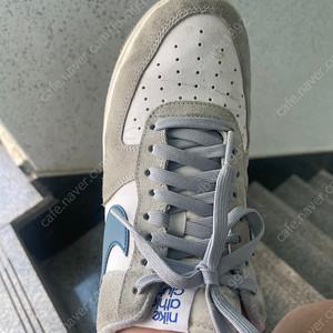 나이키 에어포스1 07 Lv8 애슬레틱 클럽 스모크 그레이 마리나 260사이즈