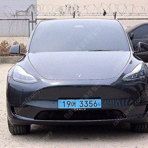 테슬라 모델 Y 중고차 모델 Y 회색 2025년식 3,430km RWD 중고차구매
