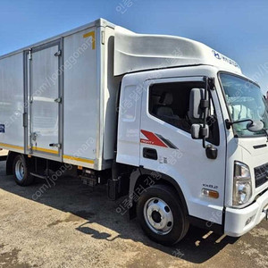중고차 내장탑 3.5톤 중고 흰색 2021년식 34,472km 3.5톤 개인사업자 차량구매