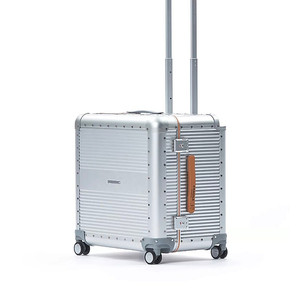 (새제품)로우로우캐리어 알루미늄 ALUMINIUM 91L/24인치