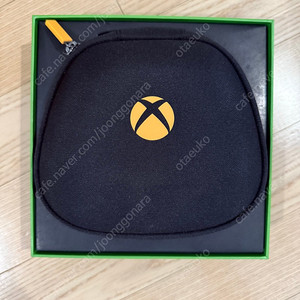 Xbox 엘리트2 컨트롤러 화이트 팩 무선 컴플리트 컴포넌트 미사용 판매 합니다