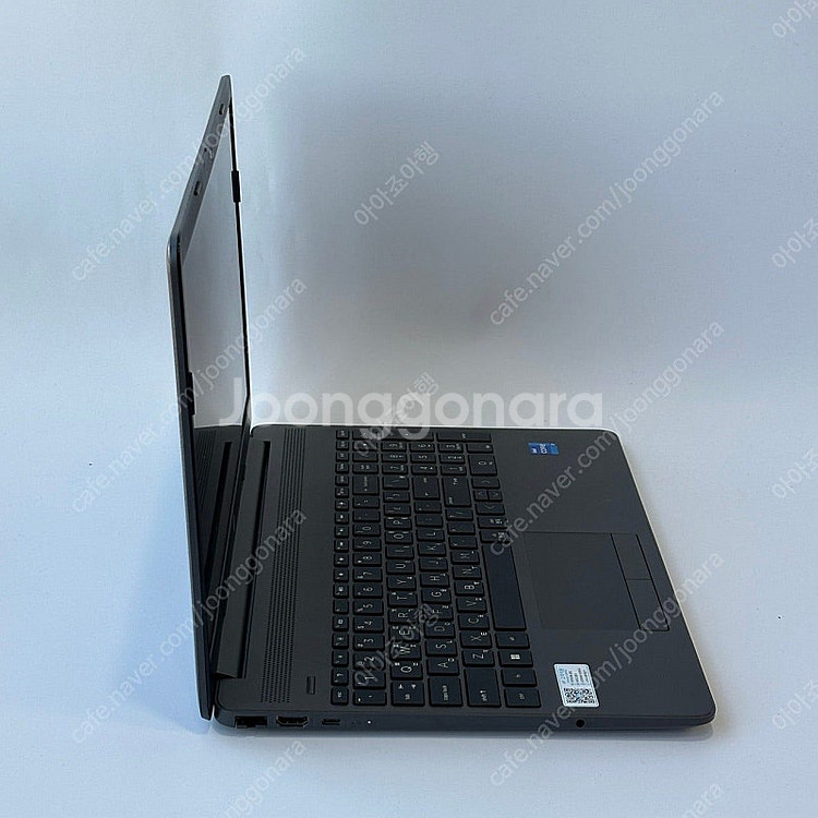 HP 250 G8-363U9PC i7 512GB 16G...--1