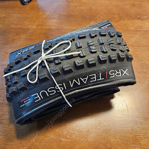 트랙 본트래거 팀이슈 XR5 mtb 타이어 29×2.5 튜블리스