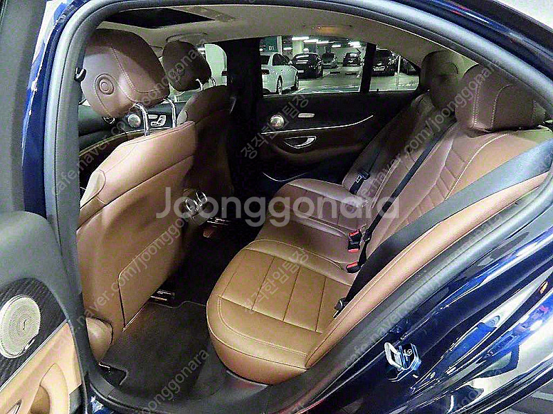 벤츠 E-클래스 W213 E220d 4MATIC 아방가...--6