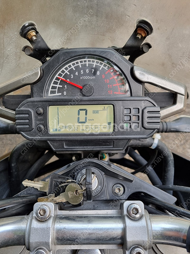 DX250 멀티퍼포즈 바이크 팝니다--6
