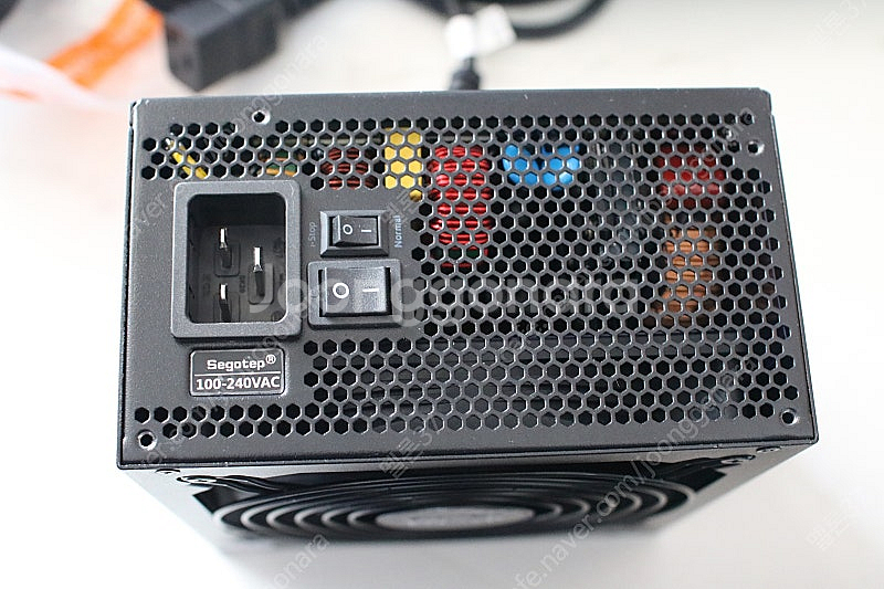 세고텝 gm 1250w 파워 서플라이 판매합니다.--3