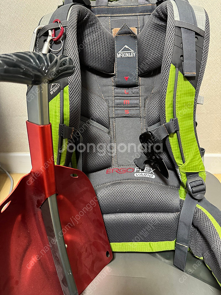 맥킨리 등산베낭(55L)+블랙다이아몬드 눈삽 팜~--1
