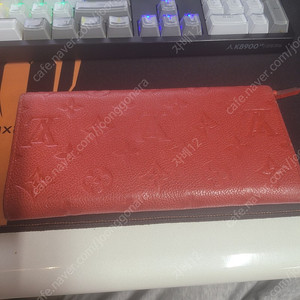 루이비통 장지갑 ( 빠른거래시 네고 )