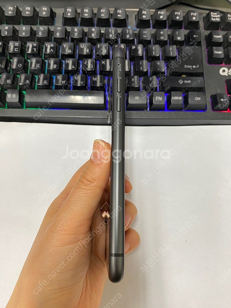 201676 아이폰11 블랙 A급 128GB 무잔상 배...--4