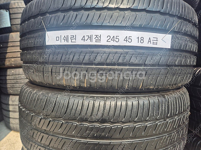 245 45 18 미쉐린 4계절 타이어 MXM4 장착무...--1