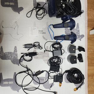 HTC VIVE pro 풀키트 팝니다