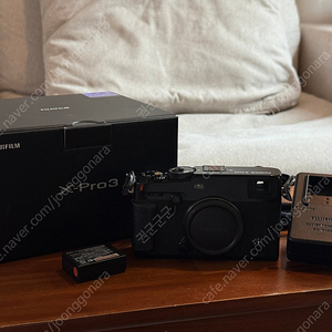 Fujifilm X-Pro3 블랙 바디 판매합니다 (상판 스크래치 있음)