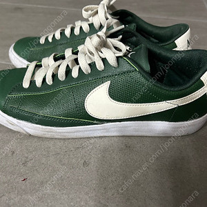 5회 미만 착용) 나이키 블레이저 로우 그린 255mm