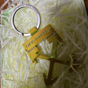 OFF-WHITE KEYRING 오프화이트키링
