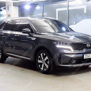 쏘렌토 중고 신형 쏘렌토 MQ4 중고 쏘렌토 중고차 2021년식 89,016km 디젤 2.2 2WD 시그니처 중고차카페