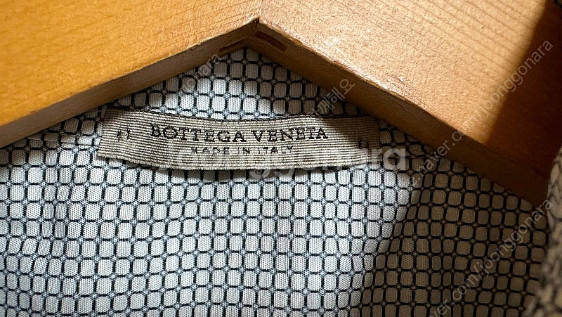 보테가베네타 BOTTEGA VENETA 카라 반팔셔츠 ...--9