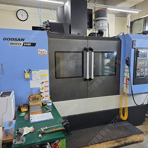 Mynx5400 12,000RPM 2018년식 BT40 바이스 4개 공구 30개 포함 저렴하게 판매합니다.