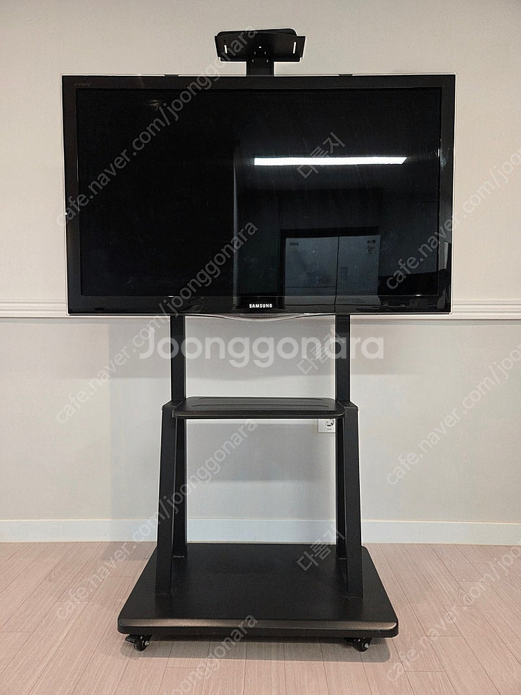삼성 46인치 TV (이동식 거치대 포함)--0