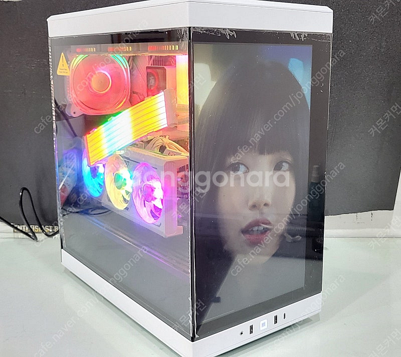 9800X3D / RX 9070 XT로 화이트 세팅 게...--6
