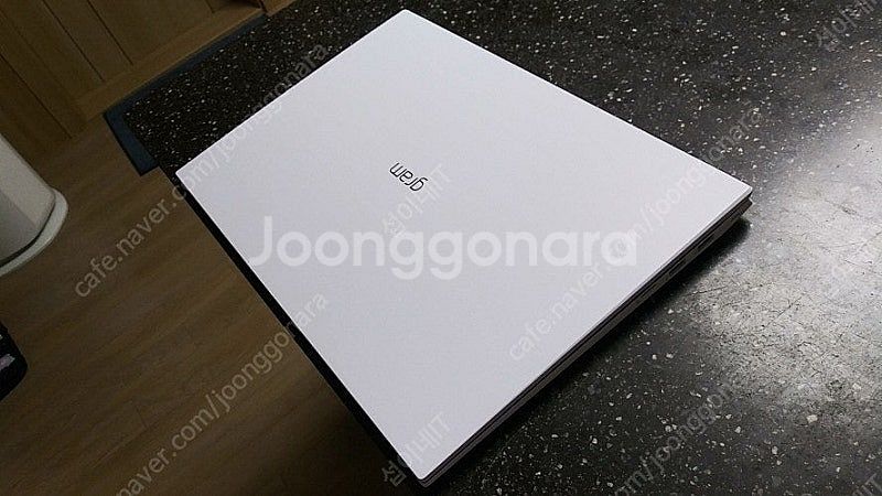 [판매]LG 12세대 신형 화이트 그램/신품급--3