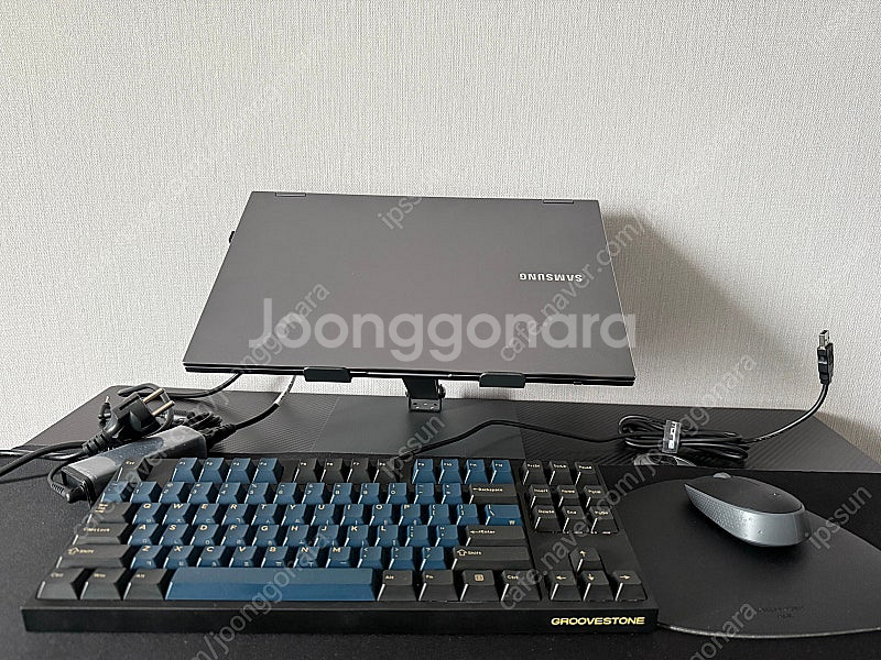 삼성노트북 플렉스알파 i3 16G팝니다.--2
