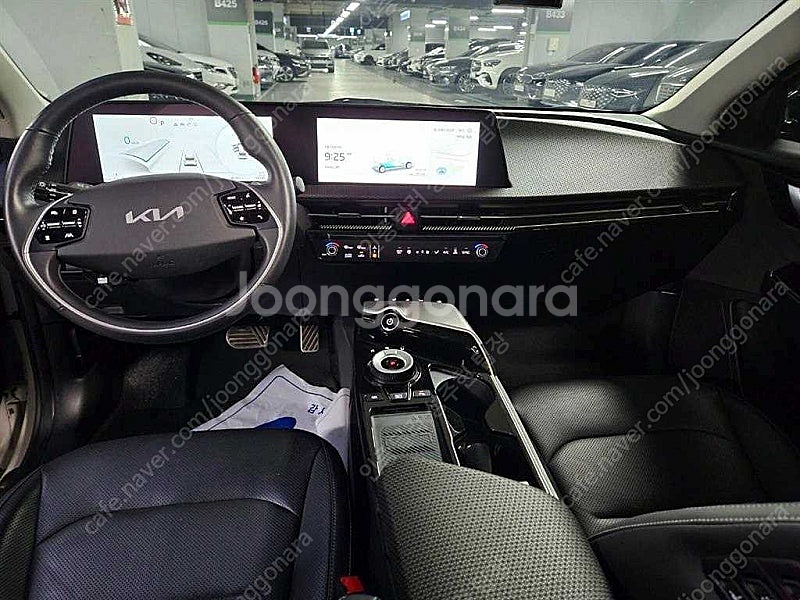 EV6 중고 EV6 중고차 진주색 2023년식 33,795km 롱레인지 AWD 어스 중고차의 모든것--7