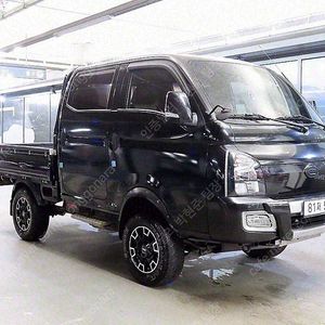 중고트럭 매매 검정색 2019년식 41,349km 4WD/더블캡/장축 프리미엄 믿을만한 중고차