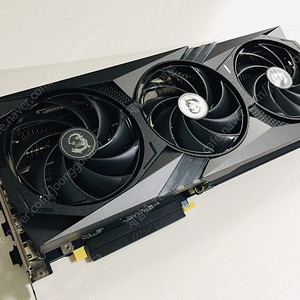 MSI 지포스 4070 게이밍X 트리오 판매합니다.​