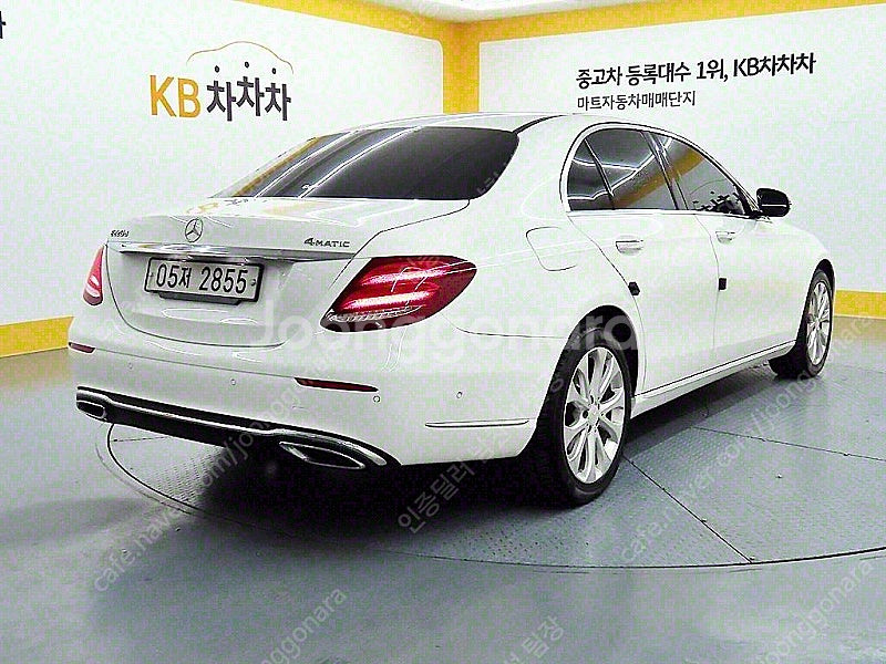 벤츠 E클래스 중고 벤츠 인증중고 흰색 2019년식 E...--5