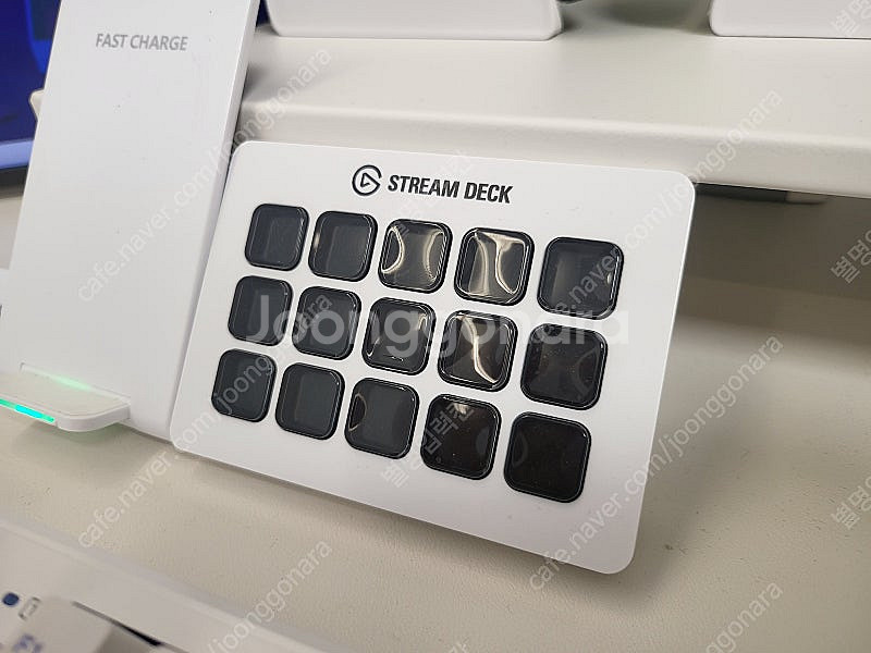 엘가토 스트림덱 STREM DECK MK2 화이트--1