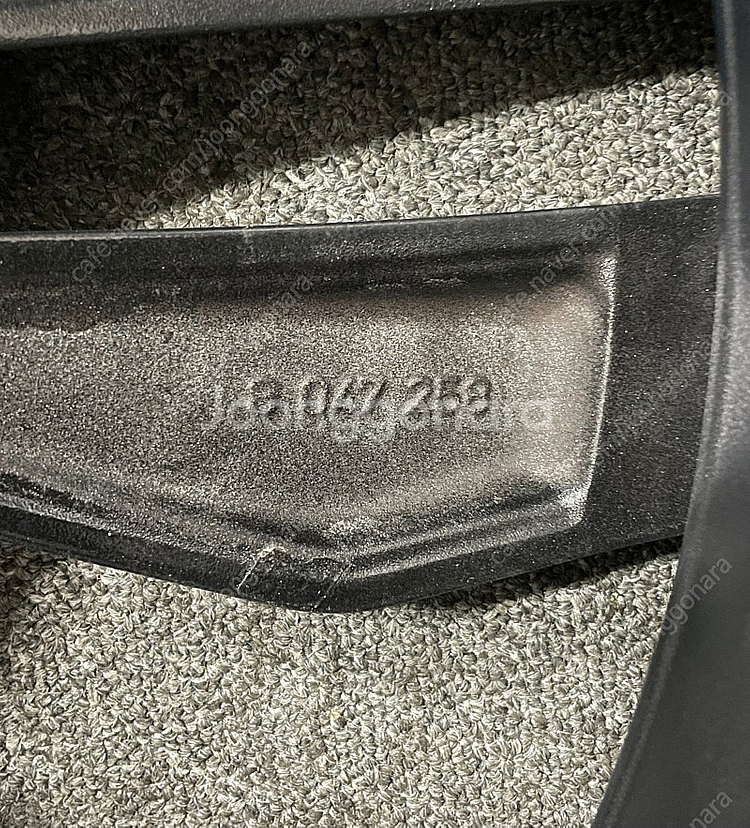 [판매]BMW 760Li 20인치 휠1개 판매--4