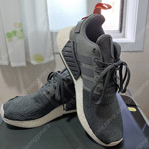 아디다스 NMD R2 (J265)