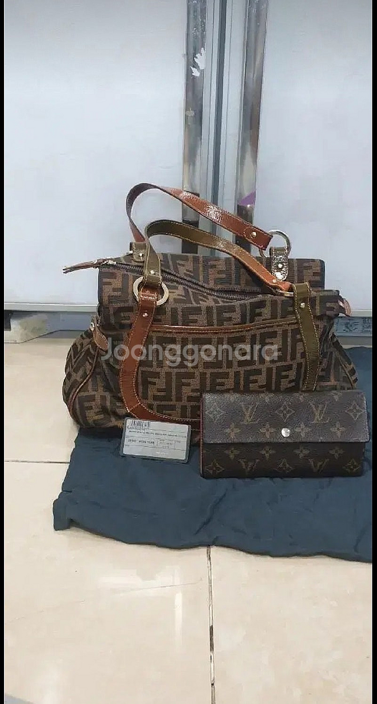 펜디 주카 토드백과 지방시 가방등--0