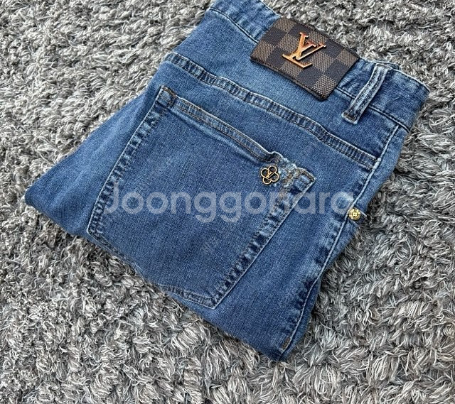 루이비통 청바지 데님팬츠 31인치--0