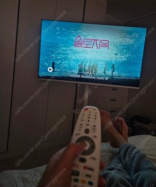 4K UHD QLED 구글스마트 TV + 이동식 스탠드...--1