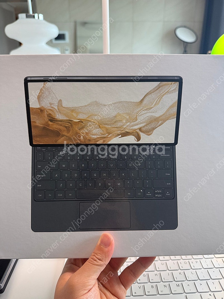HOU 갤럭시 탭S9+ 마그네틱 매직키보드 (12.4인...--1