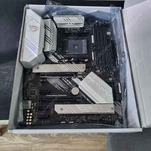 asus rog strix b550 a gaming 메인보드