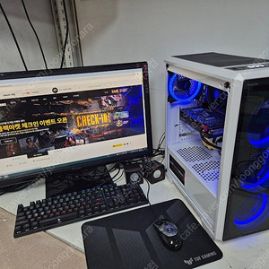 라이젠5600X+RX6600XT+16GB 게이밍컴퓨터 판매합니다 가성비갑