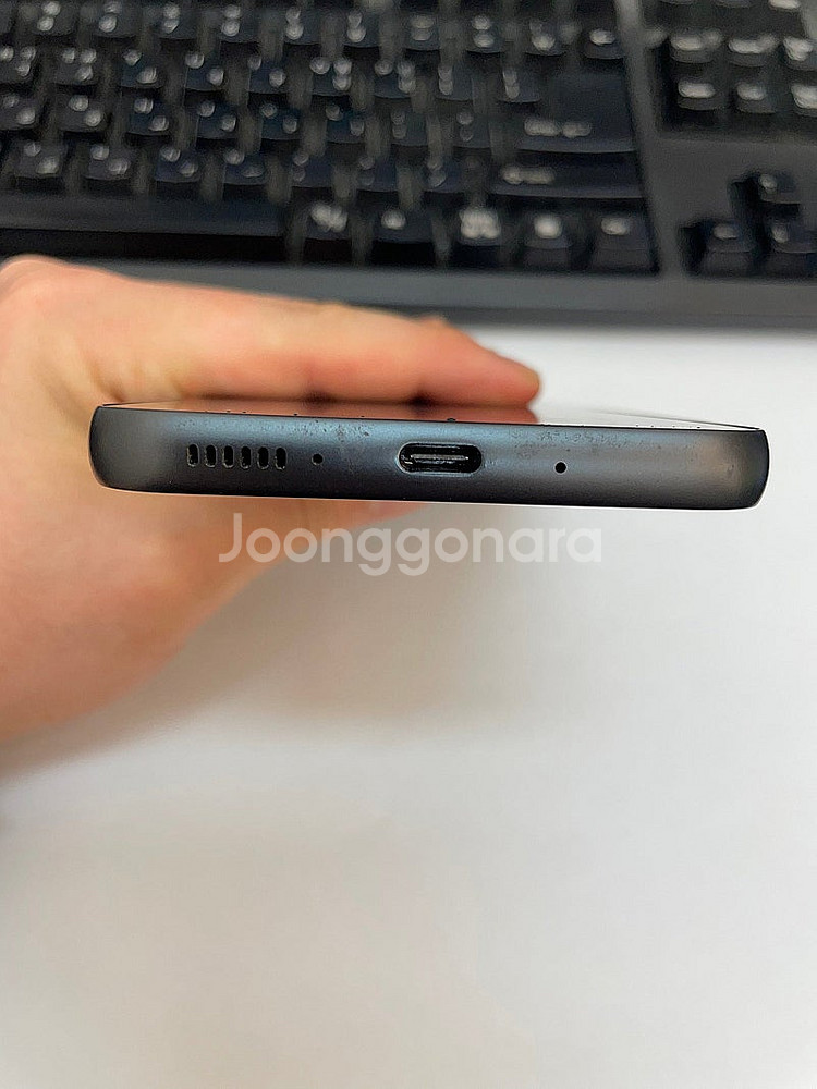 갤럭시퀀텀4 블랙 128GB 무잔상 상태좋은 중고17만...--5