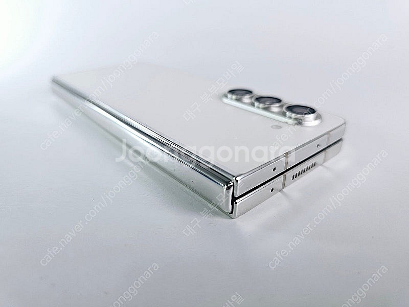 갤럭시 Z폴드5 256GB 새상품급 크림 공기계 중고폰...--4