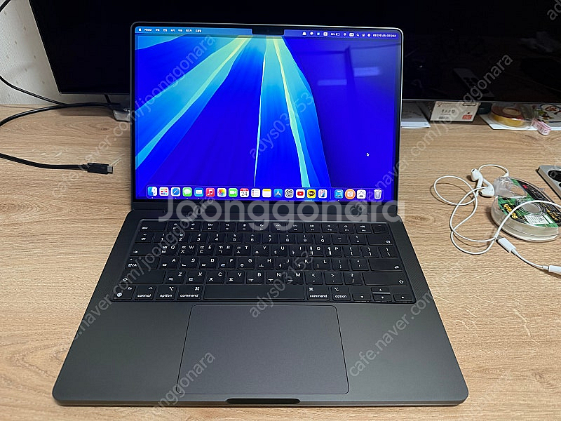 맥북프로 14인치 m4칩 1tb 스블 애케플--1