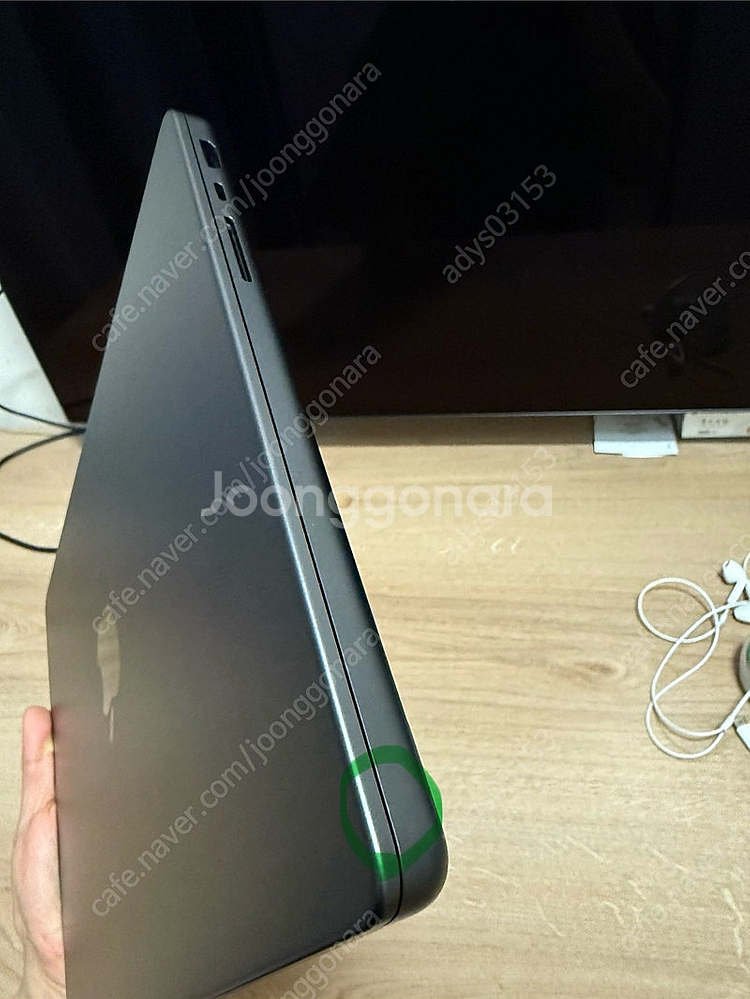 맥북프로 14인치 m4칩 1tb 스블 애케플--3