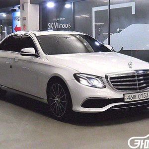 [벤츠]E-클래스 W213 E220d 익스클루시브 2017 년 경유 중고차 전액할부 중고차리스 중고차수출