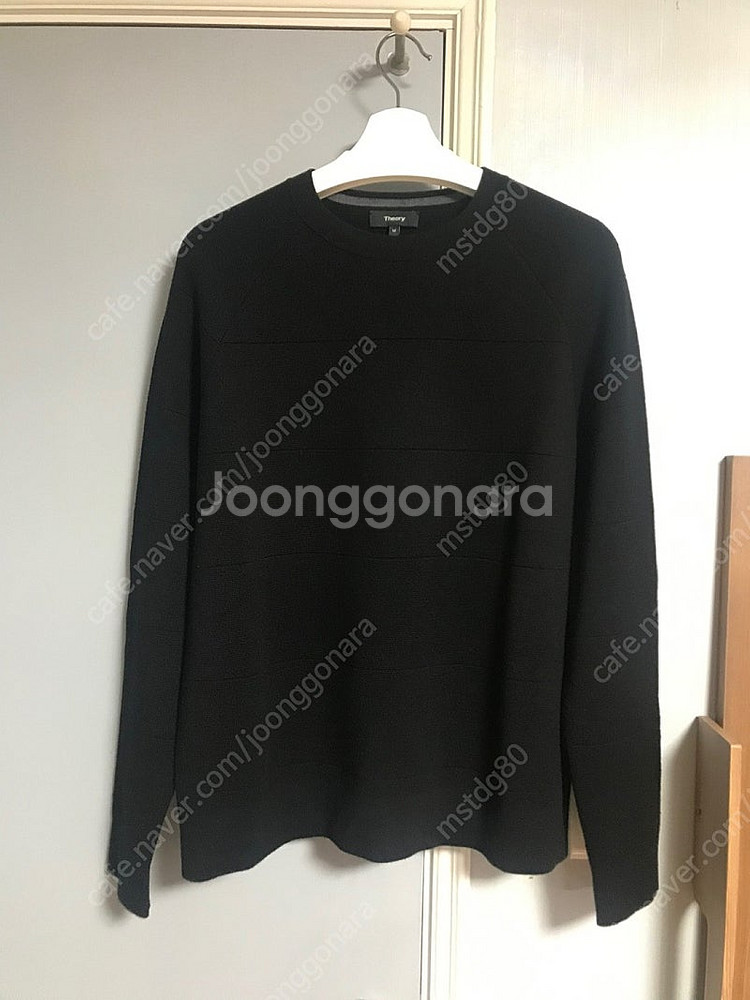 띠어리 자고니트 블랙 m사이즈 팝니다--0