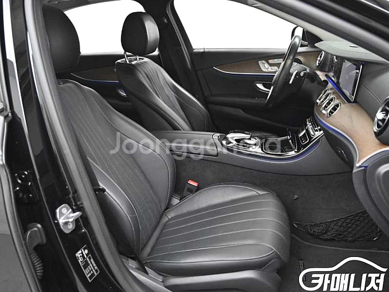 [벤츠]E-클래스 W213 E300 익스클루시브 (5인...--1