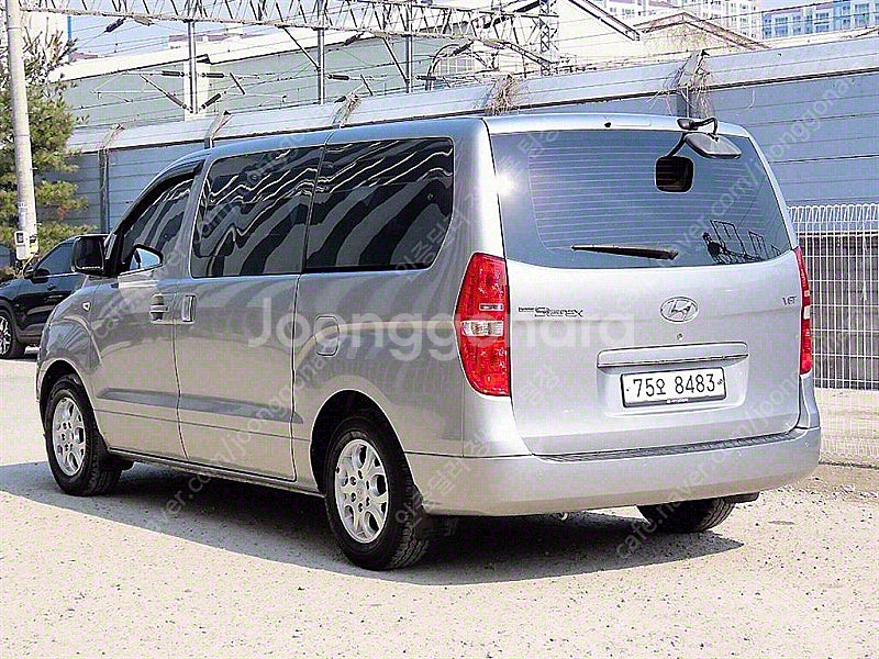 스타렉스 중고 그랜드 스타렉스 중고차 회색 2015년식...--4