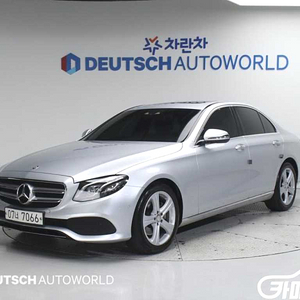 [벤츠]E-클래스 W213 E220d 아방가르드 2017 년 경유 중고차 전액할부 중고차리스 중고차수출